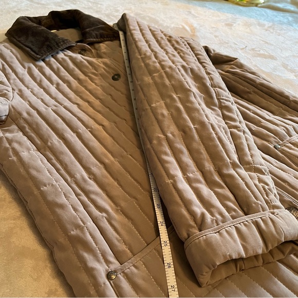 Beige Quilted Button Up Coat with Plaid liner - Picture 5 of 11